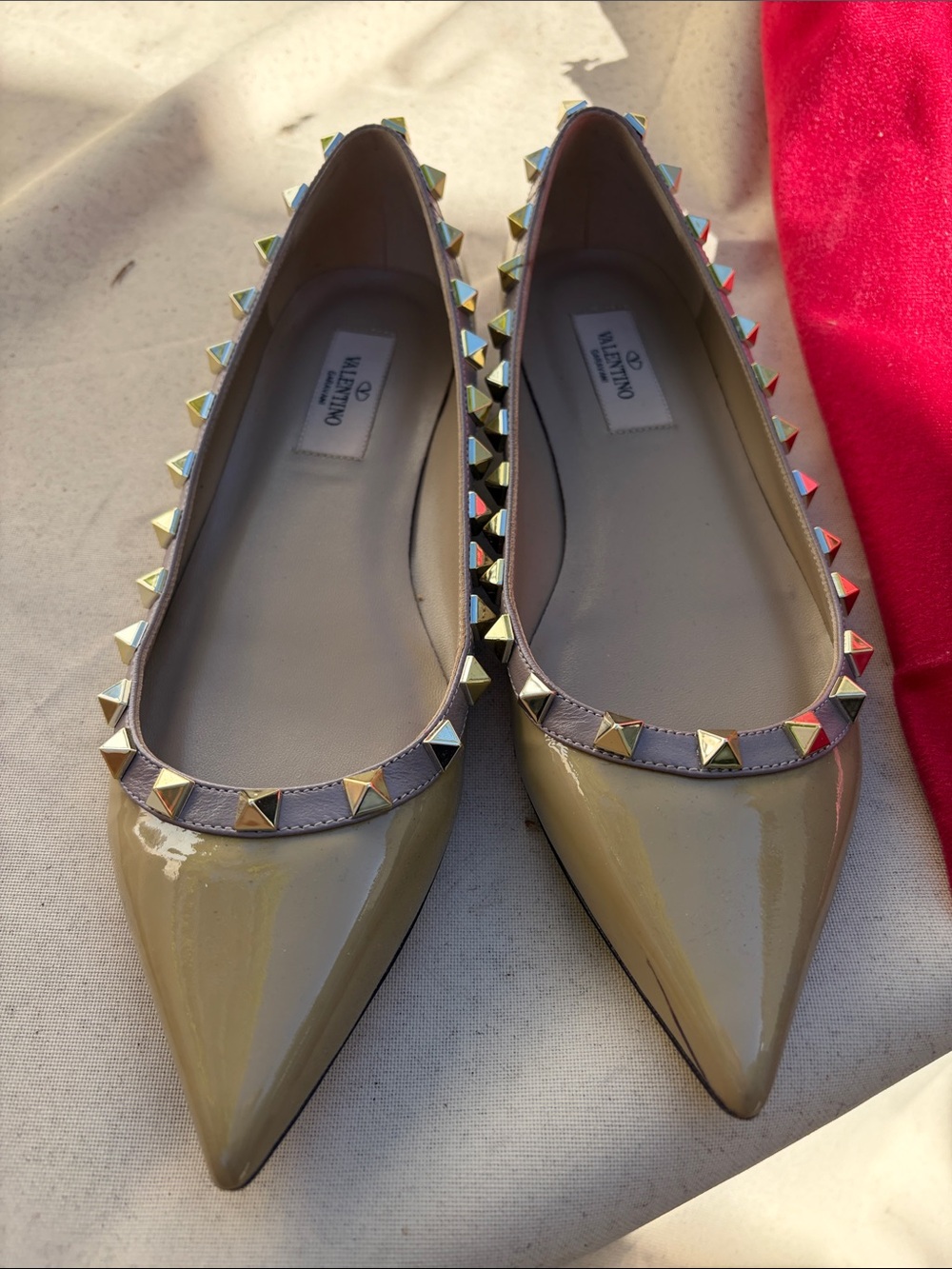 Valentino Beige Patent Leather Rockstud Pointed Flats